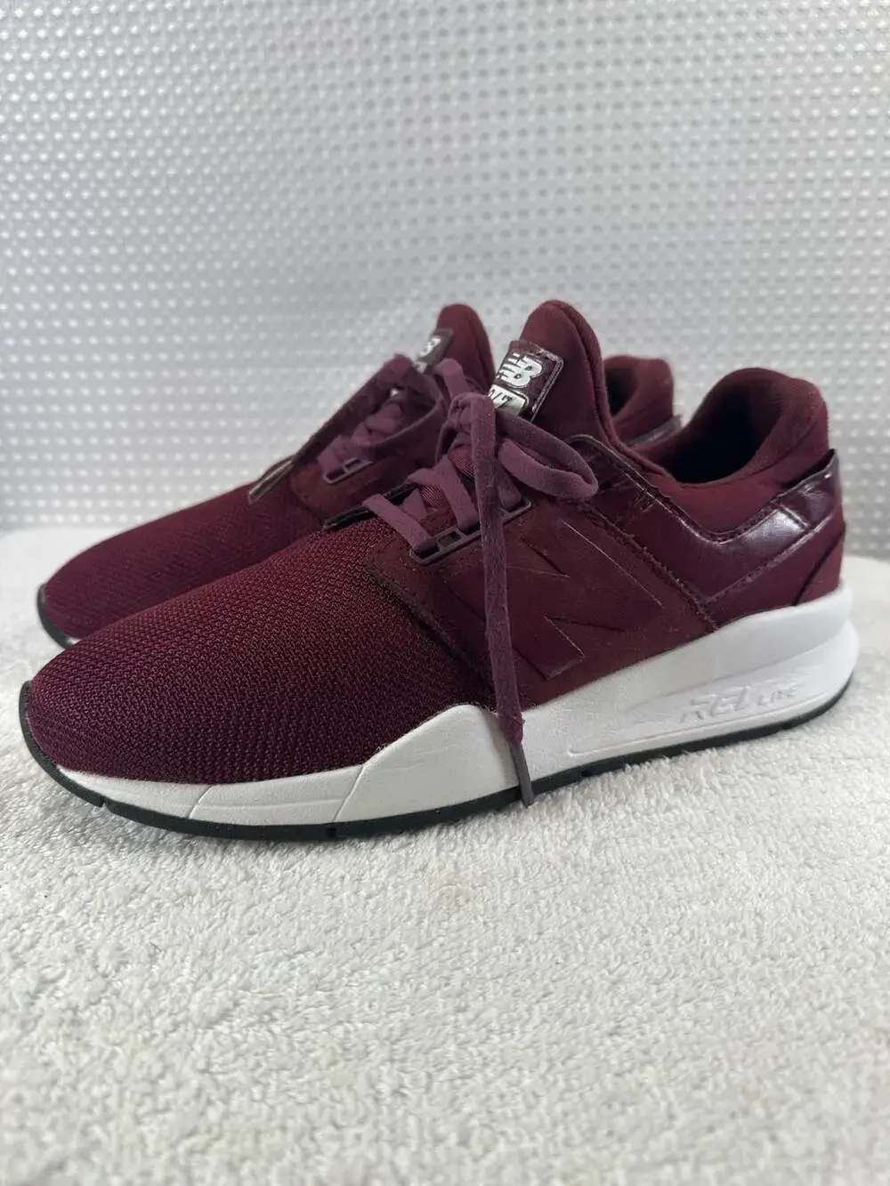 New Balance 247 Burgundy Women's Sneakers Size 8 WS247UA